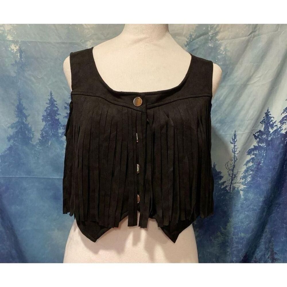 SweatyRocks Black Fringed Vest size Medium with silver snap buttons